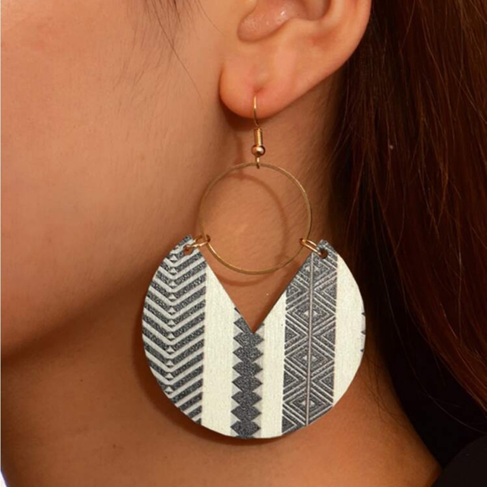 Boho Geometric Drop Earrings NEW 🏷️